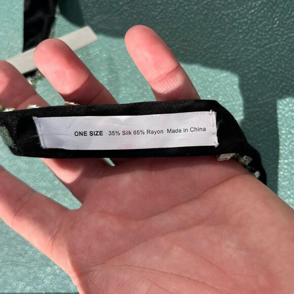 J Crew Beaded Silk Belt NWT - Picture 3 of 4